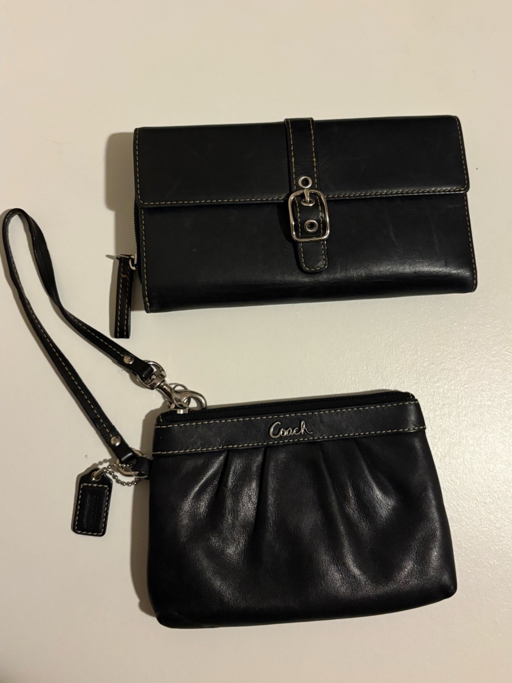 Vintage Coach Black Leather Wallet & Wristlet Bundle – 2 Piece Set